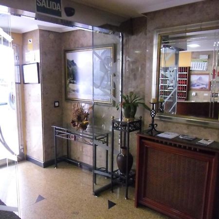 Hostal Don Suero เลออน ภายนอก รูปภาพ