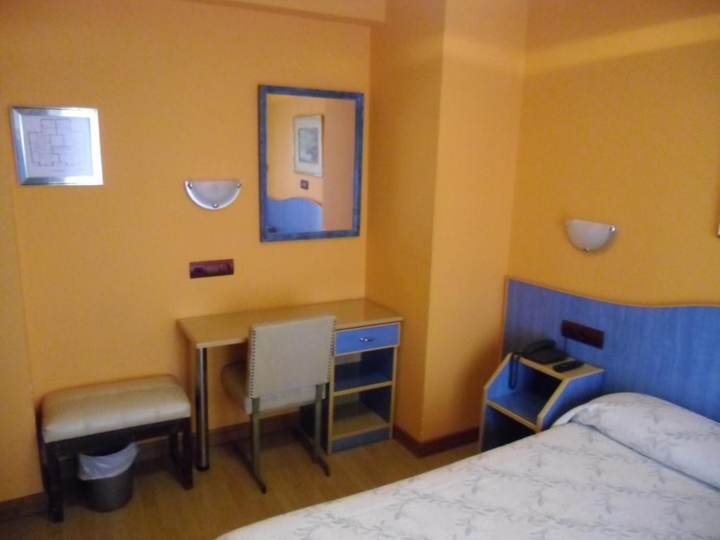 Hostal Don Suero เลออน ห้อง รูปภาพ